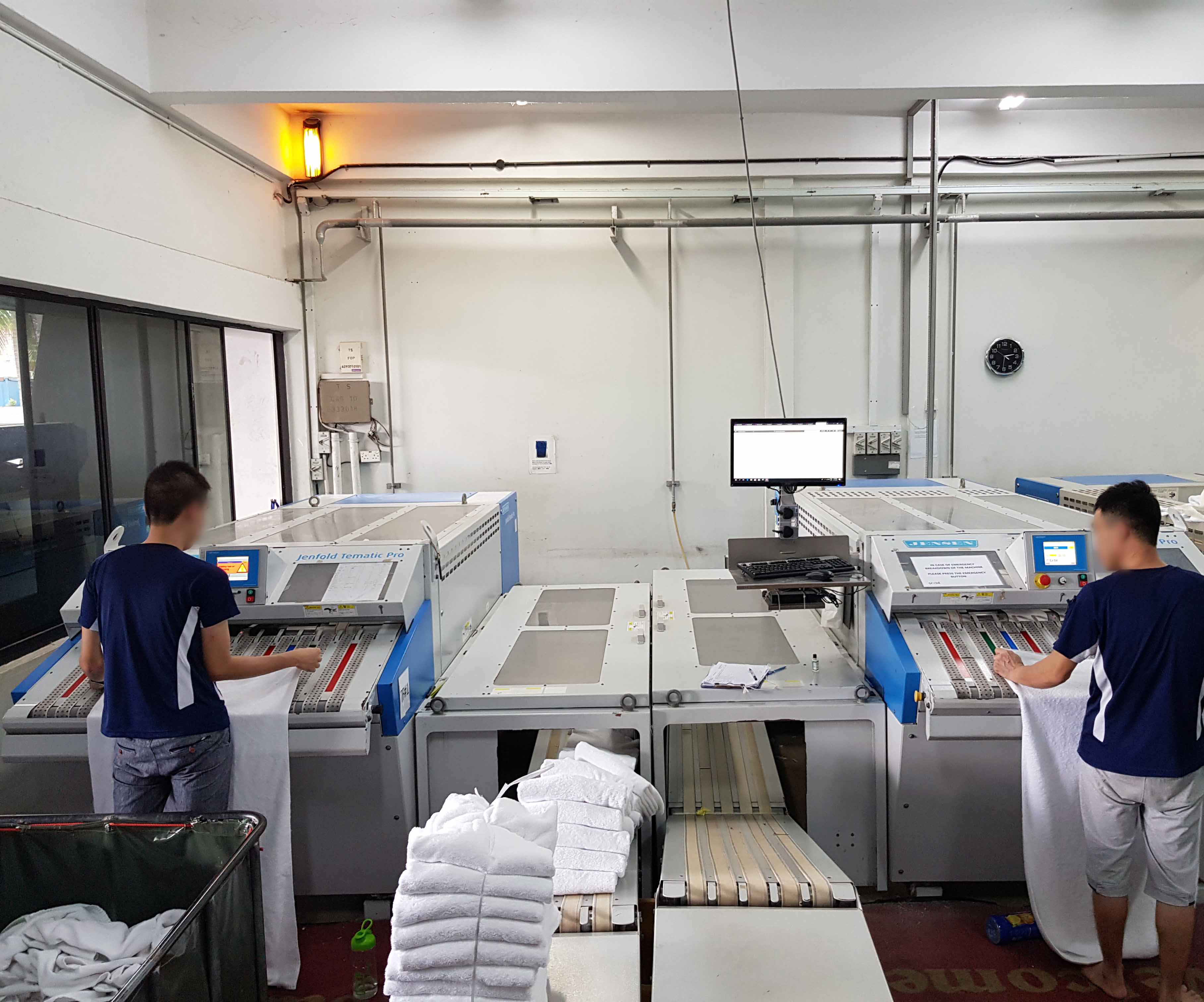 Folding Laundry Machine